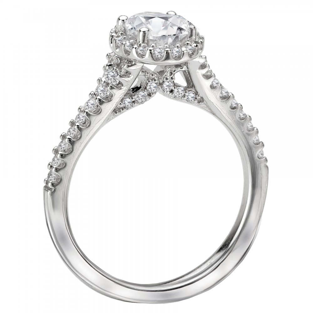 Oval Diamond Halo Engagement Ring