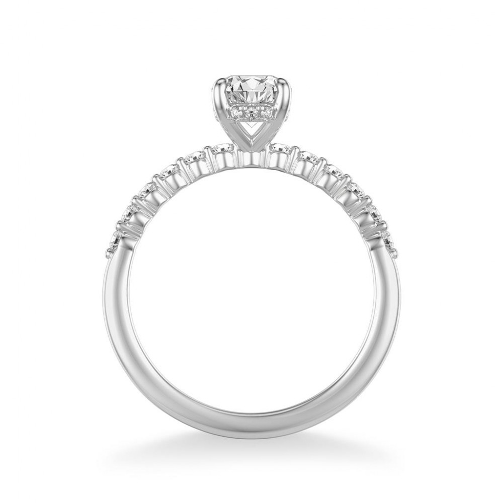 Diamond Engagement Ring with Graduated Sides