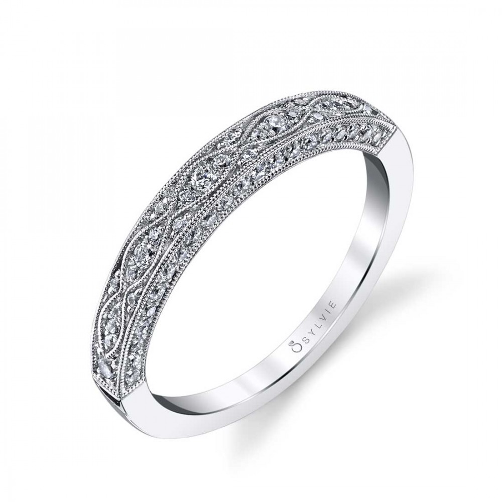Fashionable Vintage Inspired Diamond Wedding Band