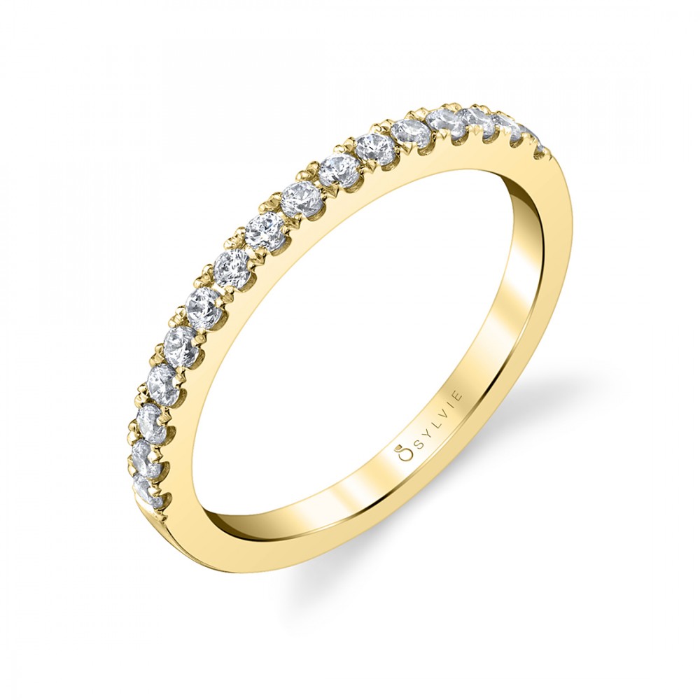 Elegant Diamond Wedding Band