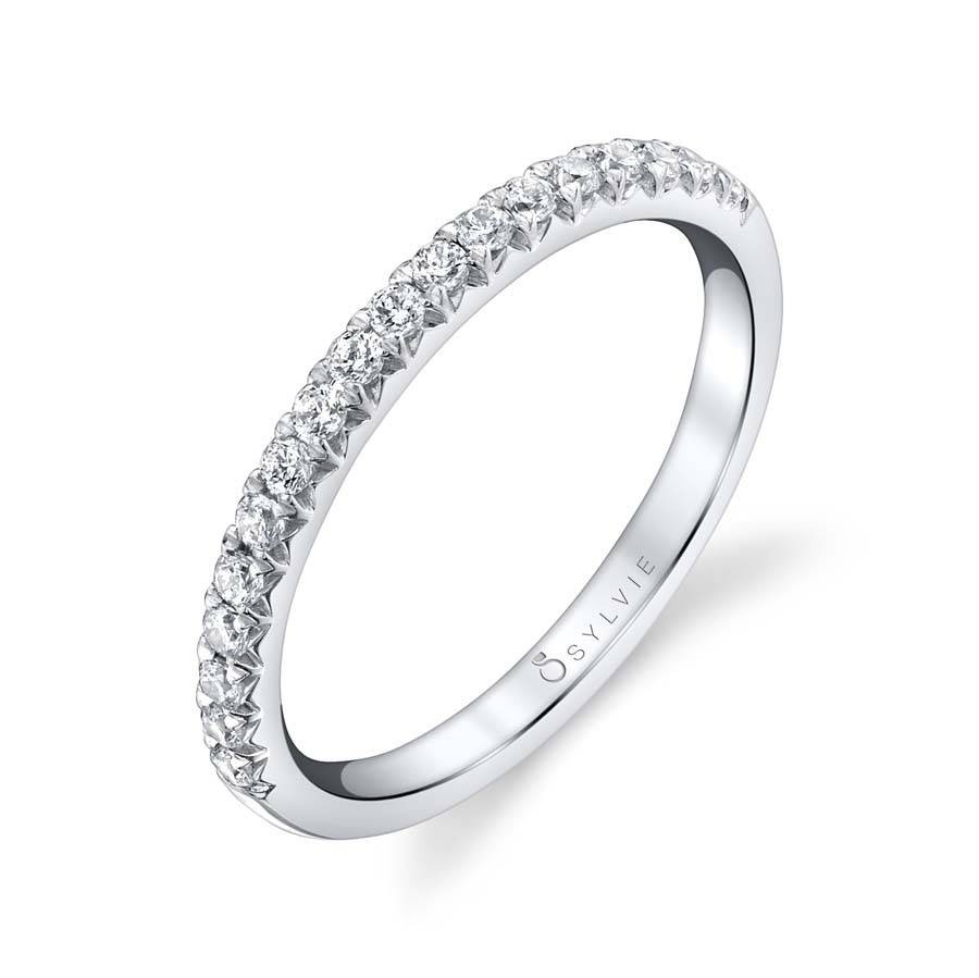 Dazzling Diamond Wedding Band