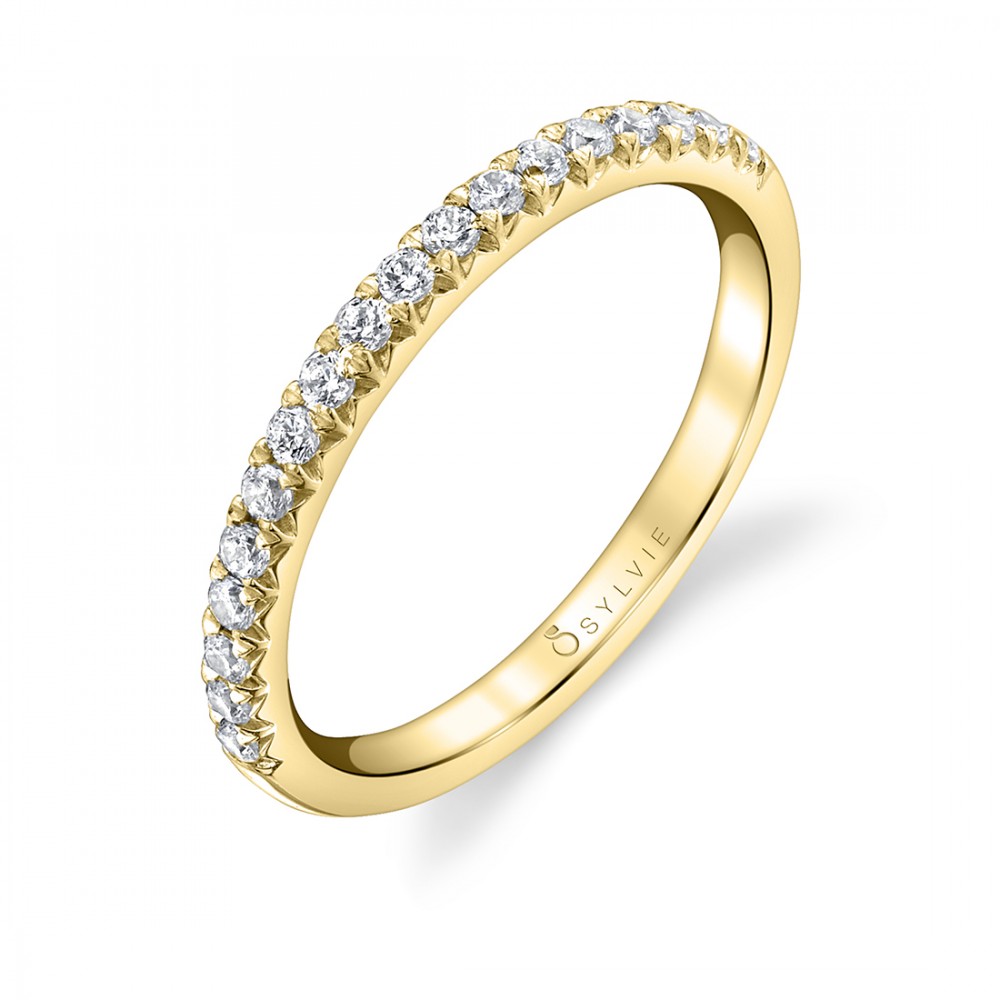 Dazzling Diamond Wedding Band