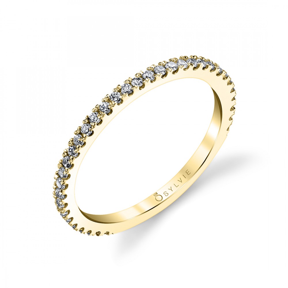 Elegant Diamond Wedding Band