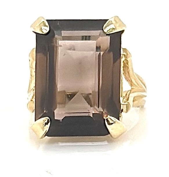 Estate 10KYG Smokey Quartz Ring