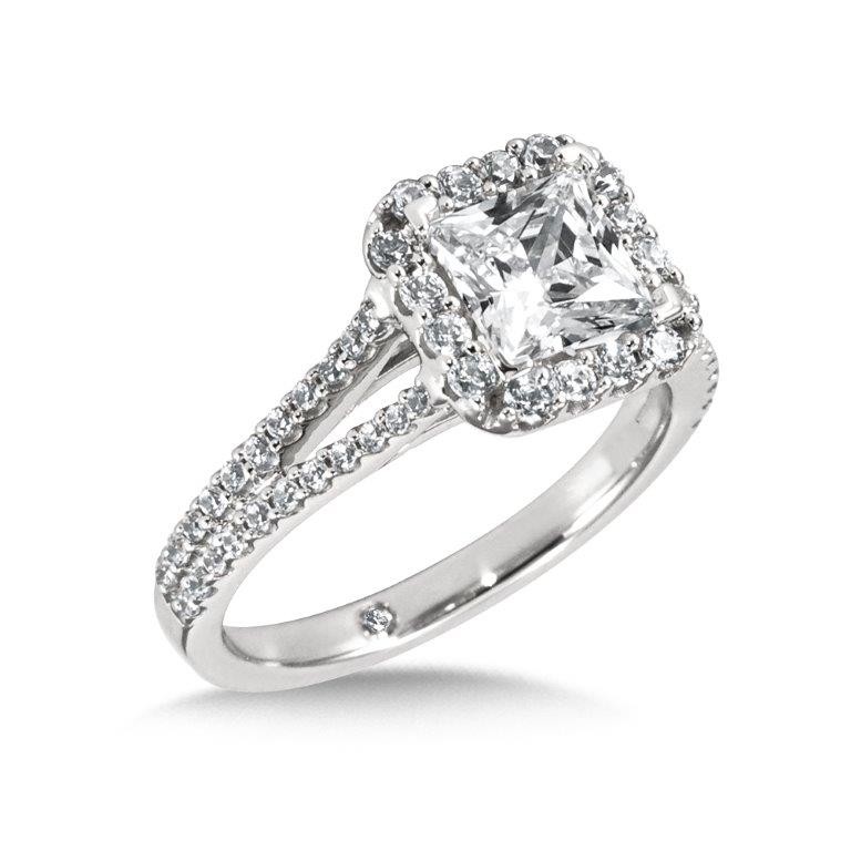 Princess Cut Diamond Engagement Ring with Halo and Split Shank