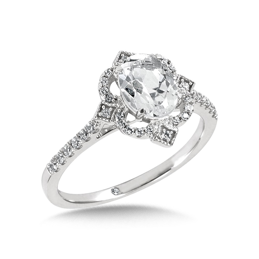 Intricate Oval Diamond Halo Engagement Ring