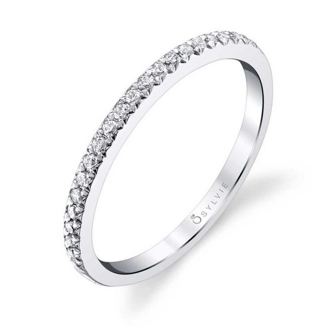 Stunning Classic Diamond Wedding Band