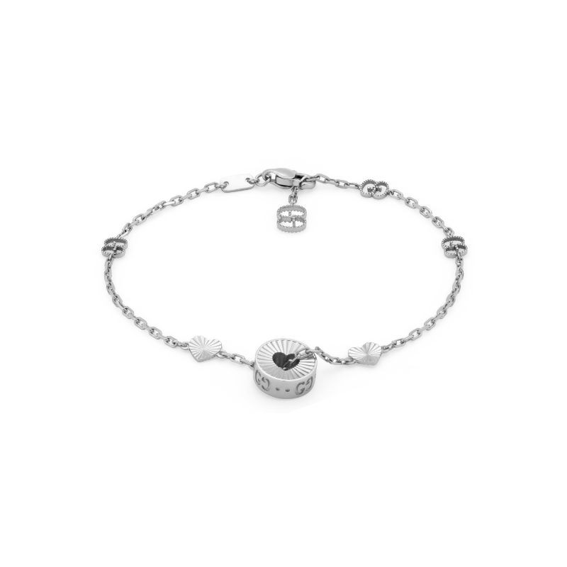 Gucci Icon Bracelet with Round Charm and Heart Cut Out