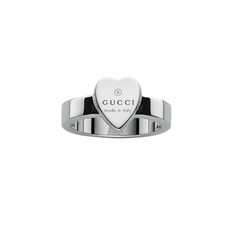 Gucci Trademark Engraved Heart Ring