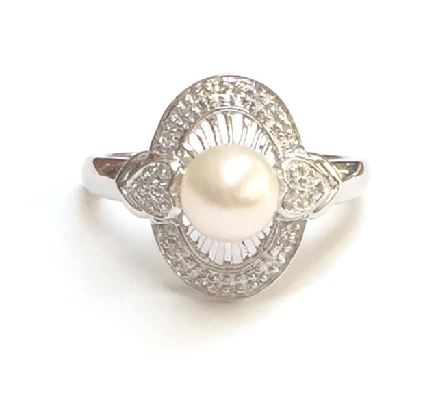 14K White Gold Pearl Diamond Ring