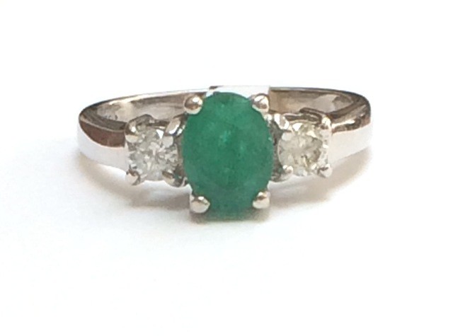 14K White Gold Emerald Diamond Ring