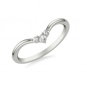 Chevron Band with 3 Stone Diamond Accent