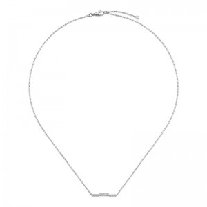 Gucci Link To Love Bar Necklace with Diamonds