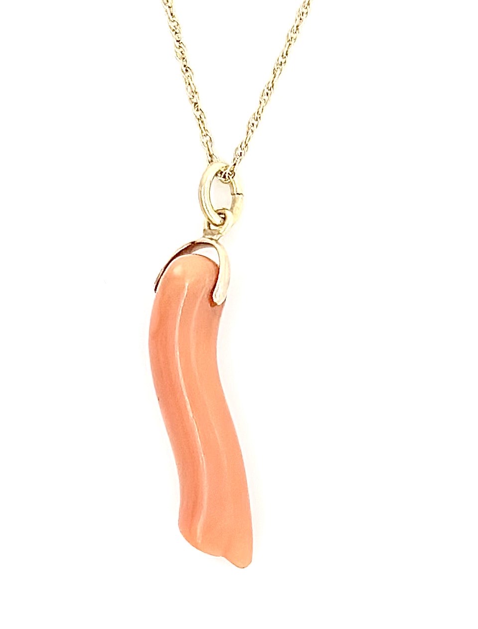 Estate 14KYG Coral Pendant