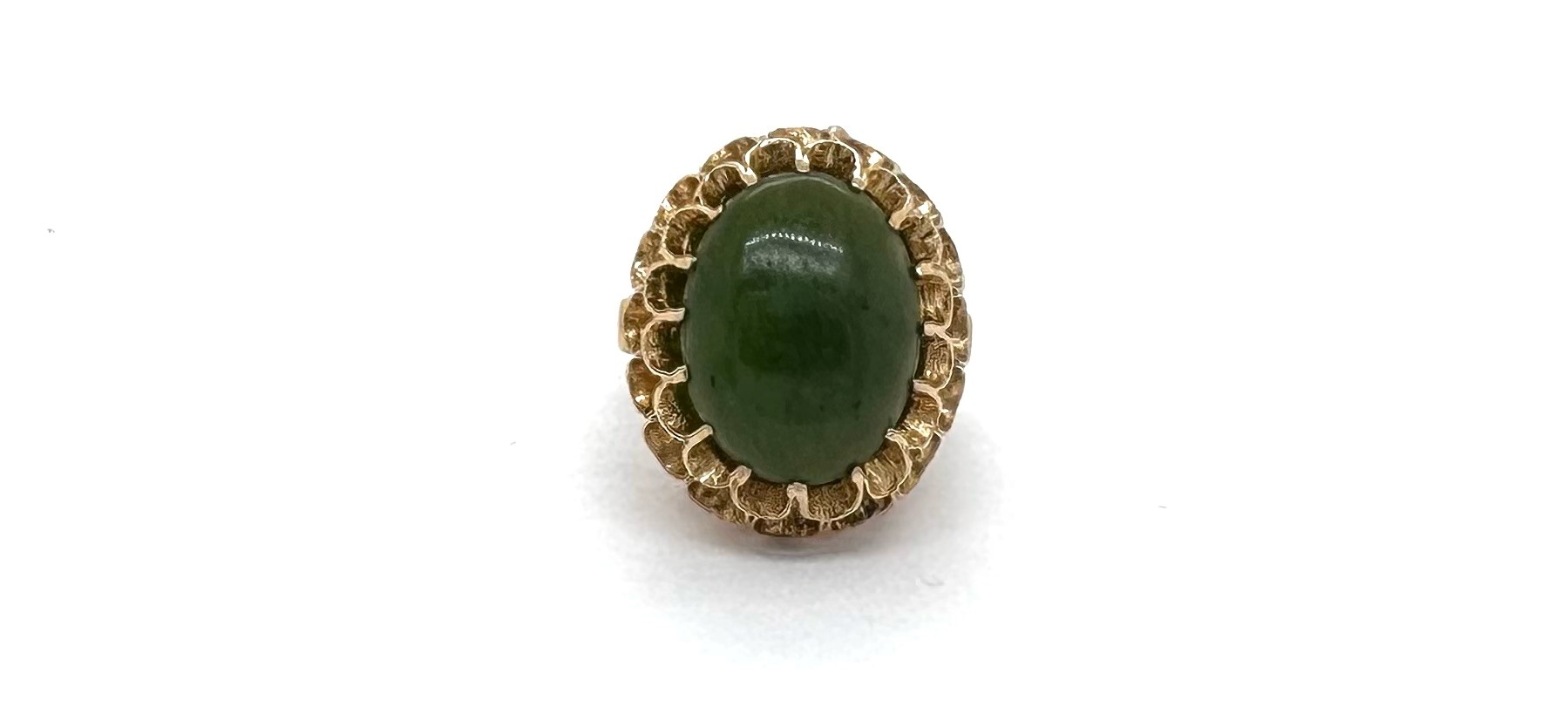 Estate 14KYG Jade Ring