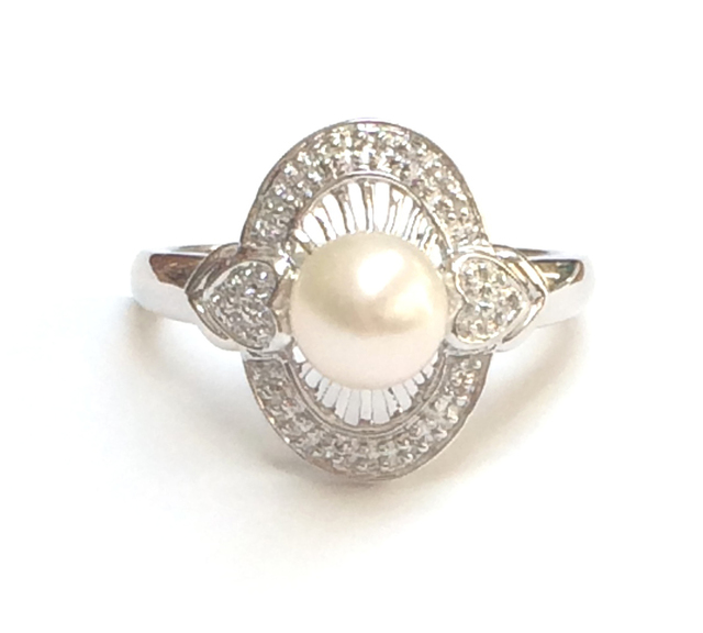 14K White Gold Pearl Diamond Ring
