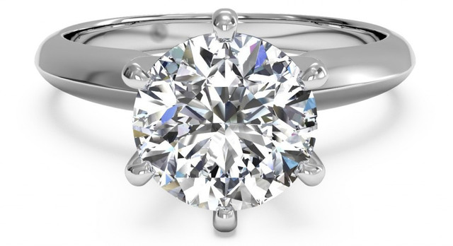 5 Carat Round Diamond Solitaire Ring