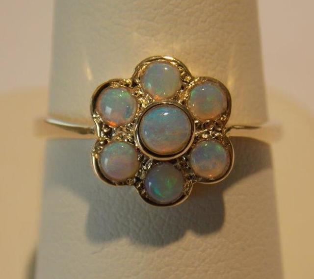 10K Opal Flower Ring